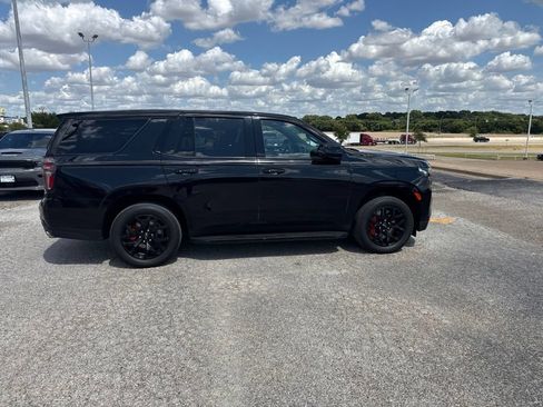 Used 2024 Chevrolet Tahoe RST w/ RST Performance Edition AWD/4WD image 8
