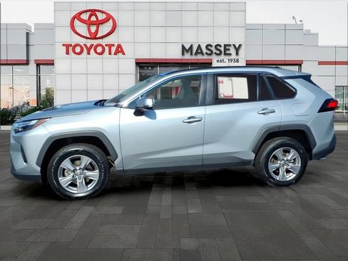 Used 2024 Toyota RAV4 XLE w/ Convenience Package FWD image 6