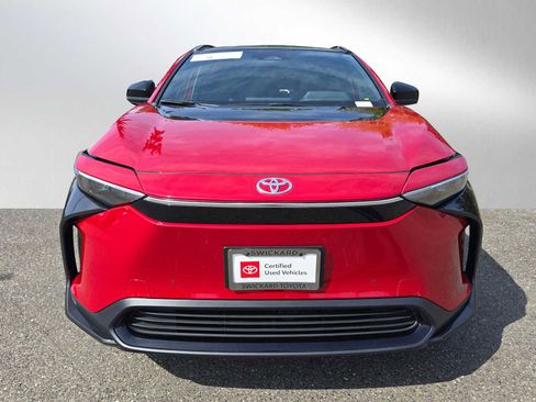Certified 2025 Toyota bZ4X AWD w/ Weather Package image 8