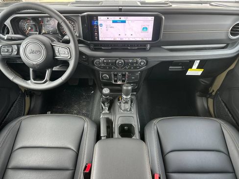 New 2026 Jeep Gladiator Sport AWD/4WD image 13