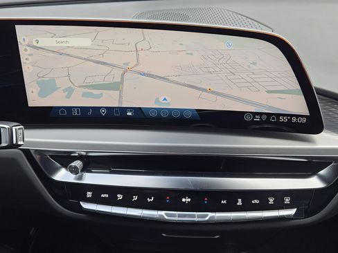 New 2026 Cadillac Lyriq Premium Luxury image 12