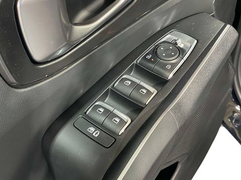 New 2026 Kia Sorento LX FWD image 19