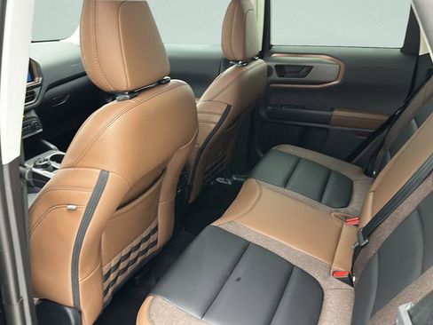 Used 2025 Ford Bronco Sport Outer Banks w/ Outer Banks Tech Package+ AWD/4WD image 9