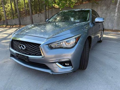 Used 2019 INFINITI Q50 Luxe image 4