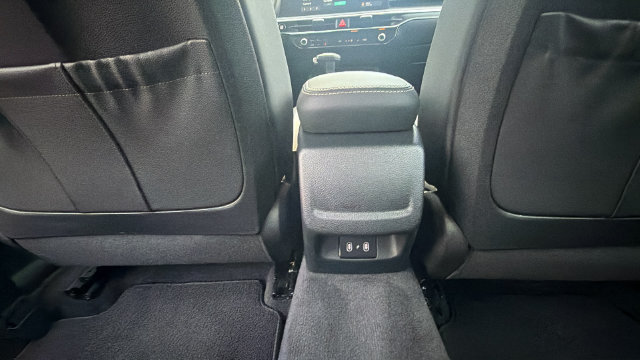 Used 2025 Kia K5 GT-Line AWD/4WD image 28