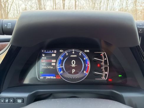 Used 2023 Lexus ES 350 w/ Premium Package image 23