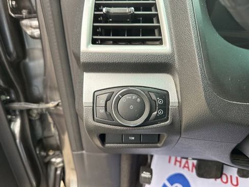 Used 2012 Ford Explorer XLT AWD/4WD image 16