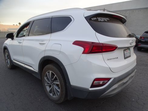 Used 2020 Hyundai Santa Fe SEL w/ Convenience Package image 4