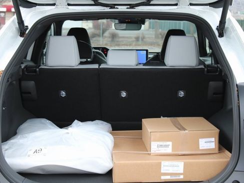 New 2026 Subaru Solterra Limited image 26