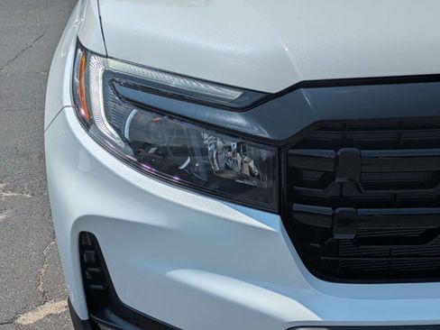 New 2026 Honda Ridgeline Black Edition image 14