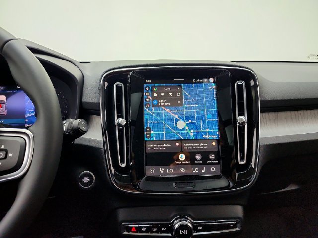 New 2026 Volvo XC40 B5 Core w/ Protection Package Premier AWD/4WD image 27