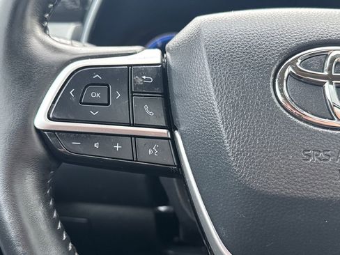 Used 2024 Toyota Highlander Platinum image 20