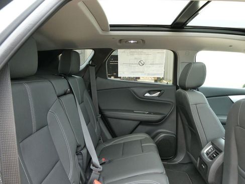 New 2026 Chevrolet Blazer LT AWD/4WD image 11