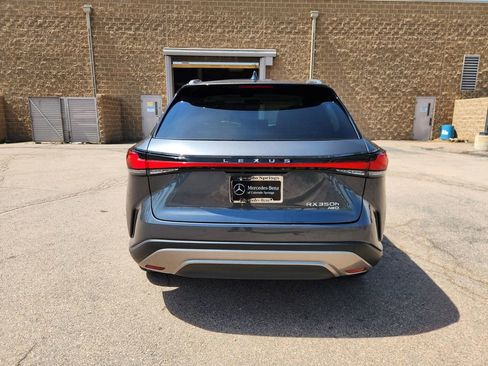 Used 2025 Lexus RX 350 w/ Convenience Package AWD/4WD image 4