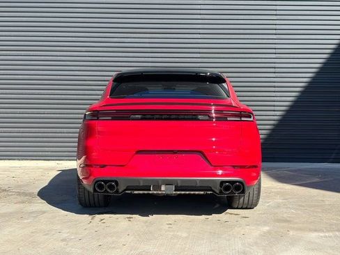 Certified 2026 Porsche Cayenne Coupe AWD/4WD image 6