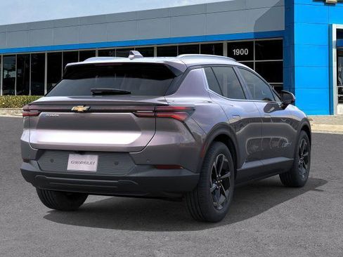 New 2026 Chevrolet Equinox EV LT image 4