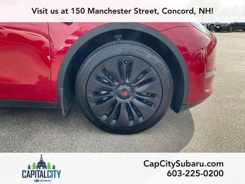 Used 2022 Tesla Model Y Long Range AWD/4WD image 6