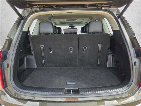 Used 2025 Kia Telluride S AWD/4WD image 6