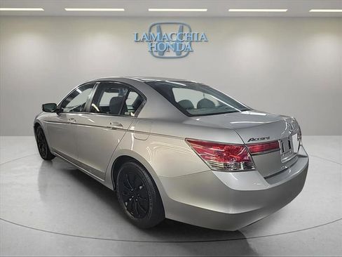 Used 2011 Honda Accord LX image 4