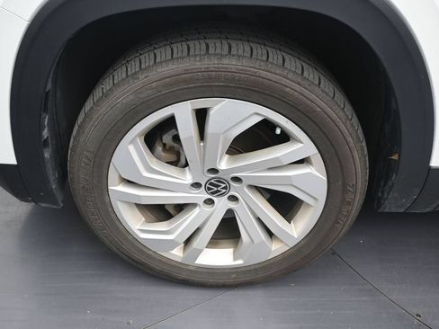 Used 2023 Volkswagen Atlas SE FWD image 9