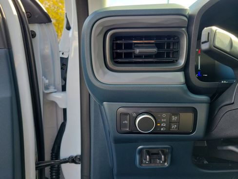 New 2025 Ford Maverick XL w/ 4K Tow Package image 21