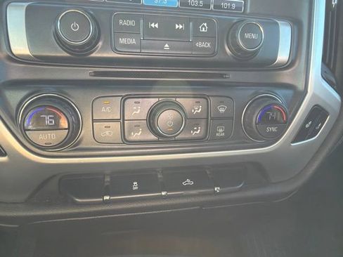Used 2018 GMC Sierra 1500 SLE w/ Elevation Edition AWD/4WD image 37