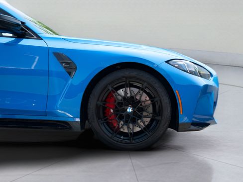 Used 2025 BMW M3 Competition AWD/4WD image 23