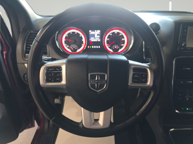 Used 2019 Dodge Grand Caravan GT FWD image 14