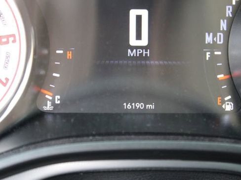 Used 2023 Dodge Challenger R/T w/ T/A Package image 9