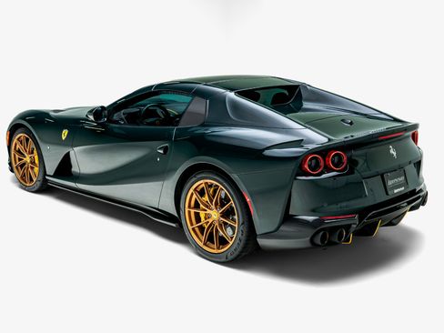 Used 2023 Ferrari 812 GTS RWD image 16