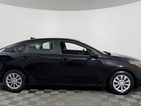 Used 2021 Kia Forte Sedan FWD image 9