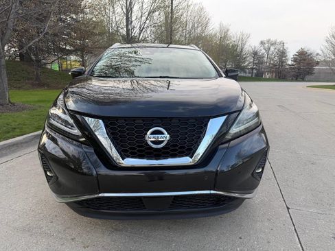 Used 2019 Nissan Murano SL w/ SL Technology Package FWD image 2