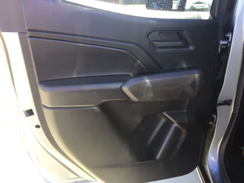 Used 2024 Chevrolet Colorado Trail Boss w/ Advanced Trailering Package image 12