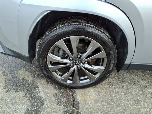 Certified 2023 Lexus UX 250h F Sport image 7