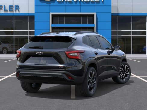 New 2026 Chevrolet Trax RS w/ Driver Confidence Package image 4