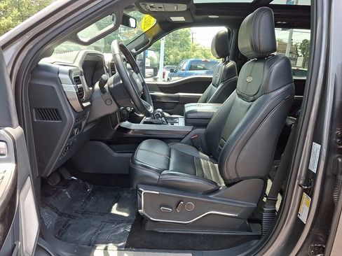 Used 2022 Ford F150 Platinum w/ Equipment Group 701A High AWD/4WD image 18