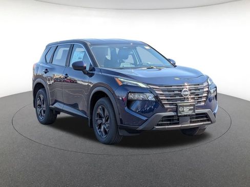 New 2026 Nissan Rogue SV image 3