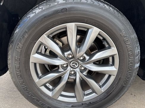 Used 2023 MAZDA CX-9 Touring image 30