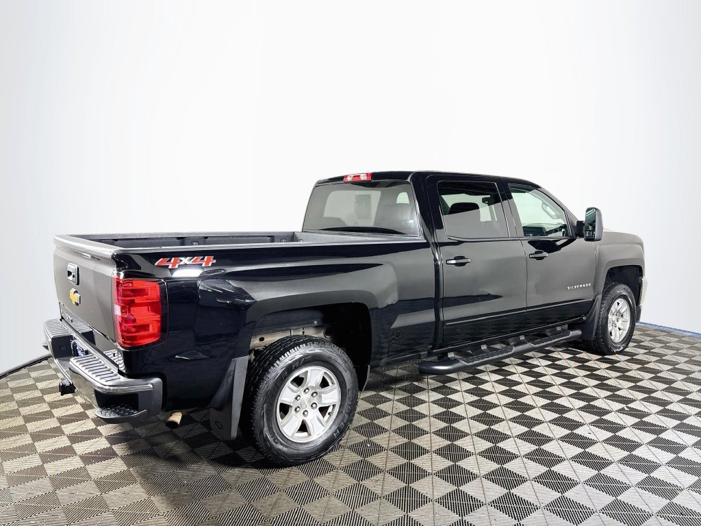 Used 2018 Chevrolet Silverado 1500 LT w/ All Star Edition AWD/4WD image 6