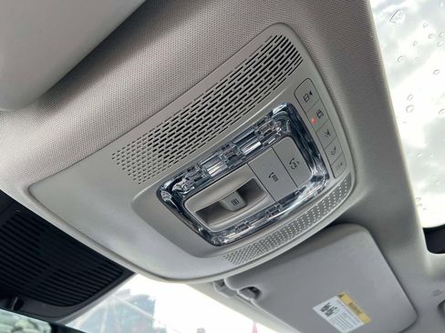 Used 2023 Mercedes-Benz GLE 350 4MATIC image 33