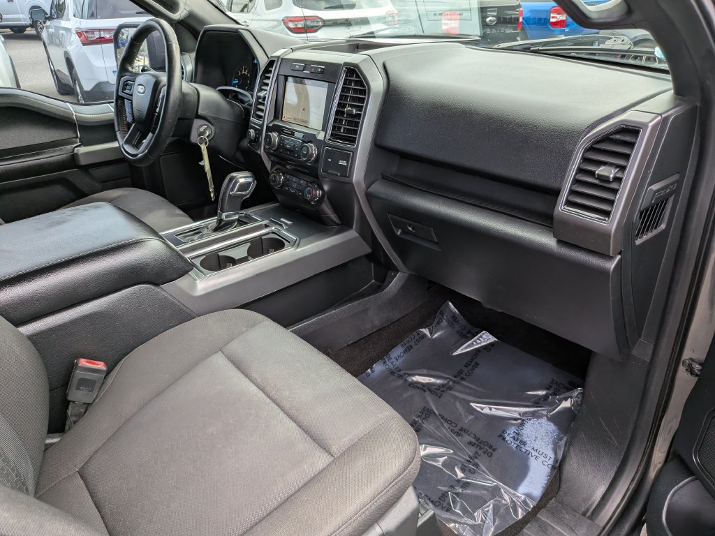 Certified 2018 Ford F150 XLT w/ Equipment Group 302A Luxury AWD/4WD image 15