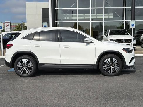 Certified 2026 Mercedes-Benz GLA 250 4MATIC image 2