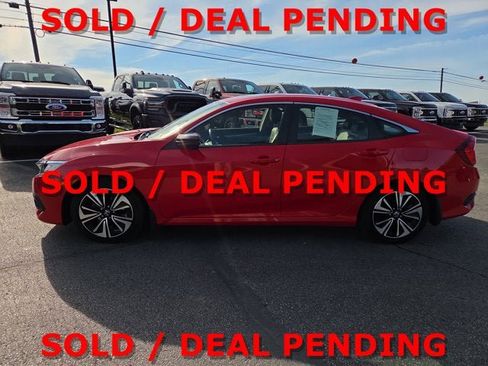Used 2018 Honda Civic EX-L image 3