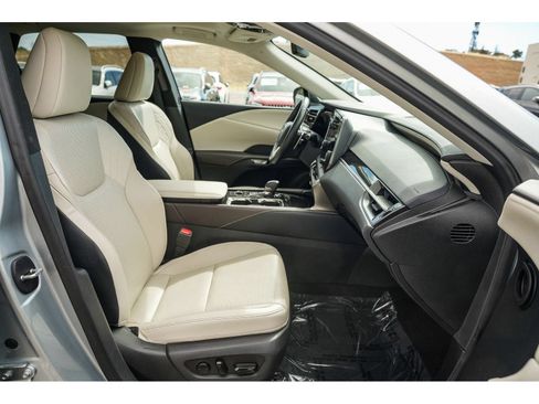 Used 2024 Lexus RX 350 AWD w/ Technology Package image 16