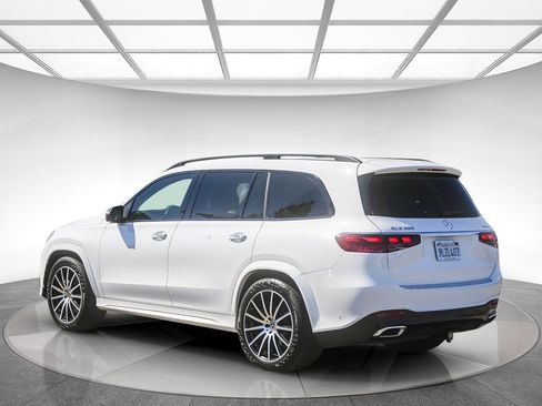 Used 2024 Mercedes-Benz GLS 450 GLS 450 image 2