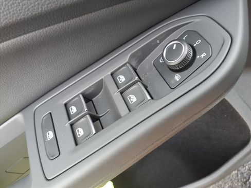 New 2026 Volkswagen GTI SE image 14