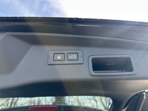 New 2026 Subaru Outback Touring XT image 21