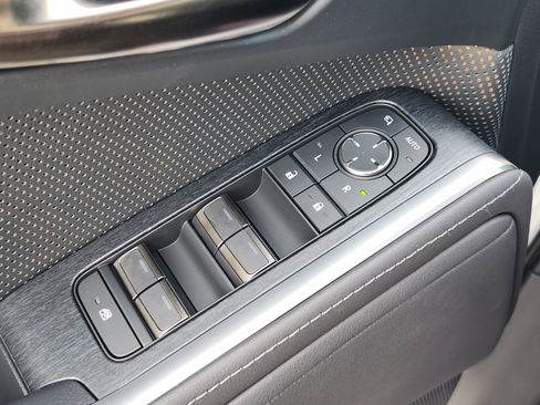 Certified 2025 Lexus GX 550 image 27