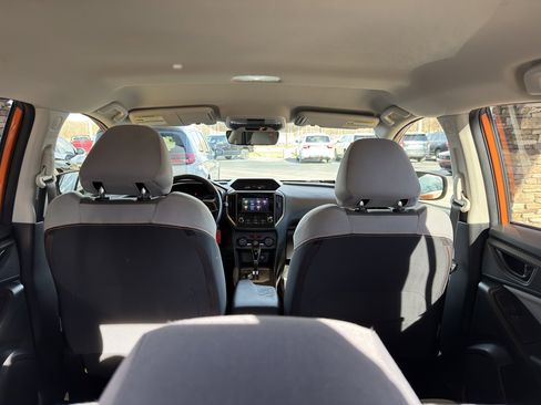 Used 2019 Subaru Crosstrek 2.0i Premium image 31