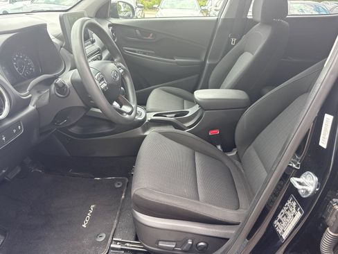 Used 2023 Hyundai Kona SEL AWD/4WD image 9